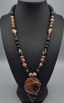 The Carnelian Horizon